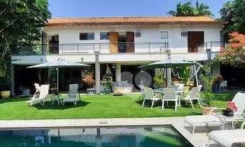 Imagem 2: Mansão finamente decorada no condomínio Malibu , 6 suítes , 760m² de área construída