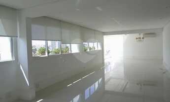 Imagem 2: Apartamento no Campo Belo, com 233 m² úteis, Para venda ou locação. R$ 16.000,00 pacote