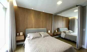 Imagem 3: Apartamento mobiliado com 5 dormitórios sendo 4 suítes e 3 vagas de garagem em Balneário C