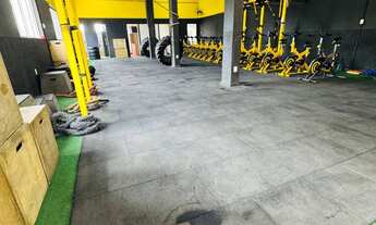 Imagem 4: Academia completa e funcionando