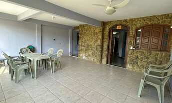 Imagem 3: Não Perca a Chance de Conhecer Esta Casa em Valparaíso - Agende Sua Visita! LULS