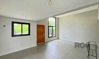 Imagem 5: Casa em Porto Alegre, no bairro Hípica, com 3 dormitório(s), e 3 banheiros, à venda