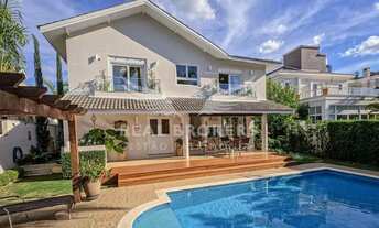 Imagem 3: Casa para locação no Tamboré 3 com 518 m² de área útil 4 suítes e 6 vagas de garagem