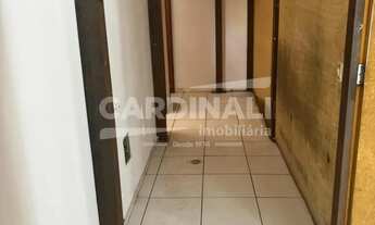 Imagem 5: Salão comercial com localização privilegiada, com estacionamento