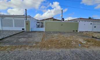 Imagem 2: Casa com 4 quartos para venda na Cohabinal