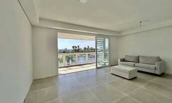 Imagem 2: Cobertura incrível com 4 quartos e vista deslumbrante para o lago!