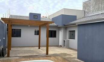 Imagem 5: CASA COM PISCINA