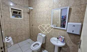 Imagem 5: Loja Comercial na COHAB C: Oportunidade Imperdível para Seu Negócio