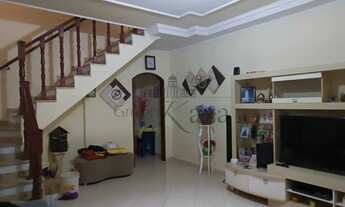 Imagem 2: Casa - Bosque dos Ypês - 3 Dormitórios - 180m²