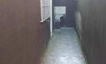 Imagem 2: Alugo 4 cômodos = 700