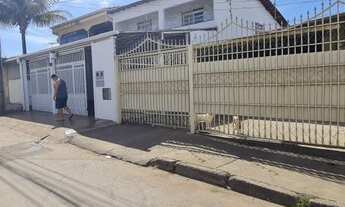 Imagem 3: Meio lote na Quadra 17 do Paranoá-DF