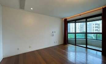 Imagem 7: Apartamento para venda possui 265 metros quadrados com 4 quartos