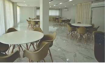 Imagem 3: Apartamento para aluguel possui 66 metros quadrados com 2 quartos em Ponta Verde - Maceió