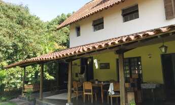 Imagem 2: Casa de condomínio para aluguel tem 240 metros quadrados com 3 quartos