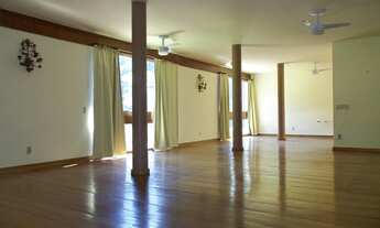 Imagem 7: Mansão moderna 4 quartos com projeto arrojado do Sergio Bernardes em Cosme Velho a Venda