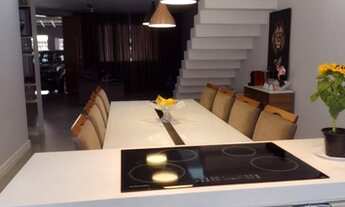 Imagem 4: Sobrado para venda possui 199 metros quadrados com 3 quartos