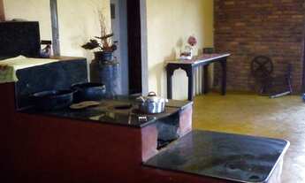 Imagem 5: Oportunidade. Excelente Sítio de 30.000m2 com RIO dentro. Barato para vender rápido