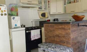 Imagem 7: Casa com três quartos e piscina