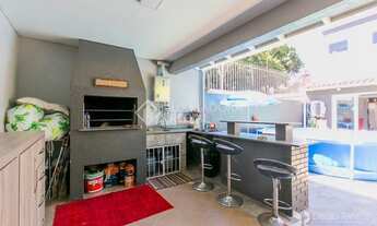 Imagem: Casa com 3 quartos no bairro Tristeza