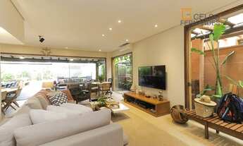 Imagem: Belíssima casa em condomínio Pé na areia