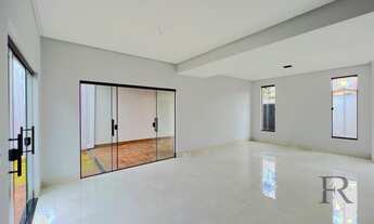 Imagem 6: Sobrado para venda com 3 quartos sendo uma suíte em Jardim Mariliza - Goiânia - GO