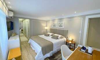 Imagem 2: Frente Mar, 03 Suites, 02 Vagas, 175m² Finamente Mobiliado - Barra Sul