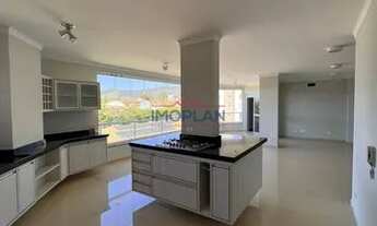 Imagem 4: Cobertura com 3 suítes