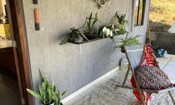 Imagem 3: Casa de condomínio sobrado para venda possui 1000 metros quadrados com 3 quartos