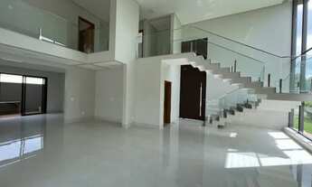 Imagem 2: Casa para venda com 175 metros quadrados com 3 quartos