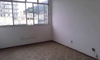 Imagem: Alugo apartamento de sala, 3 quartos, armários