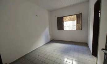 Imagem 4: Casa para venda tem 70 metros quadrados com 1 quarto em Campinas de Pirajá - Salvador - BA