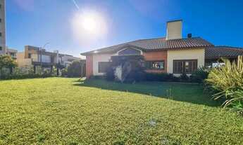 Imagem 2: Renascença Casa com 4 dormitórios