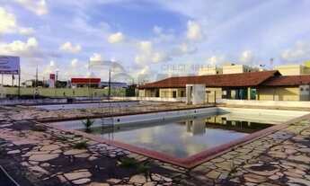 Imagem 5: Apartamento para Venda no Condomínio Cerejeiras Possui Três Quartos + Varanda e Piscina