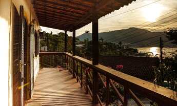 Imagem 3: Casa em Angra vista deslumbrante