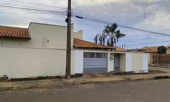 Imagem 3: Casa 3/4, sendo um suíte, sala de estar, jantar, cozinha, garagem e área serv. etc.