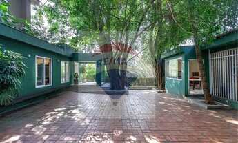 Imagem 4: Casa para venda possui 290 metros quadrados com 3 quartos em Cosme Velho - Rio de Janeiro