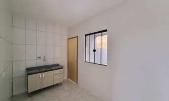 Imagem 2: CASA NA RIBEIRA Casa com 2 dormitórios