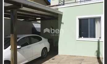 Imagem: Casa em Condomínio - Pindamonhangaba