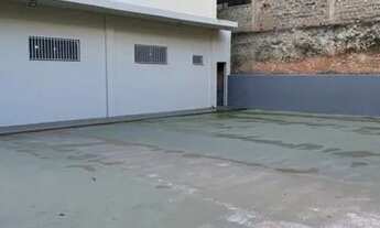 Imagem 3: Galpão Espaçoso para Locação na Avenida Comercial