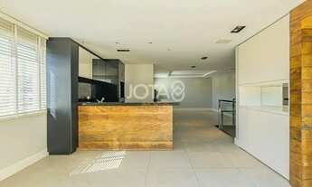 Imagem 5: COBERTURA REFORMADA E COM PISCINA NO ÁGUA VERDE Cobertura Com Piscina No Água Verde