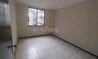 Imagem 2: Apartamento - Padrão / Residencial / Catete