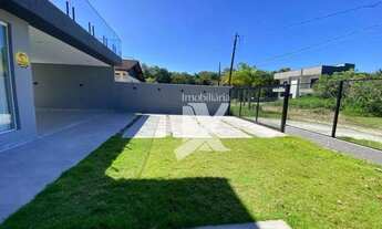 Imagem 2: Casa com piscina e ar + 6 dorm.(sendo que 1 é suíte). para alugar, 500 m² por R$ 2.850/dia