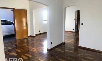 Imagem 4: Casa assobradada no Jardim América