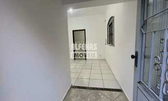 Imagem 2: Casa comercial com 4 quartos sendo 1 com suíte, localizado no Bairro Eldorado