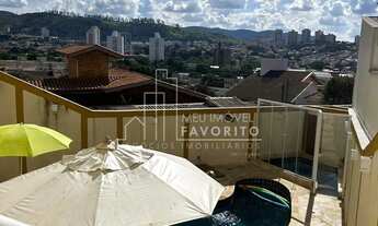 Imagem: Aluga se casa com 329 m de área construída