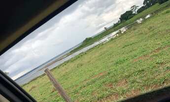 Imagem 3: Fazenda na beira do rio grande