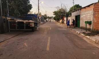 Imagem 2: Vendo um lote com casa inacabada na rua Sete Preda 90 em Cuiabá