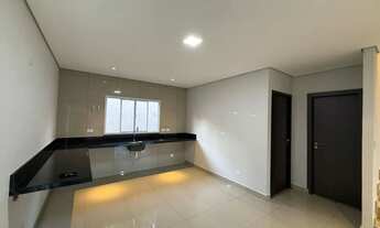 Imagem 6: Excelente Sobrado com 3 Suítes e Ótima Localização - Condomínio Grand Village