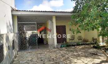 Imagem: Casa em Rua Comerciante Marcos Afonso de