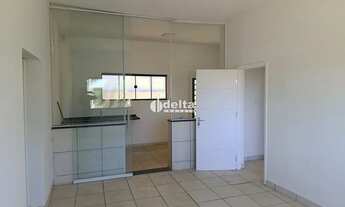 Imagem 6: Casa residencial com 3 quartos sendo 1 suíte disponível para locação no bairro Lidice em U